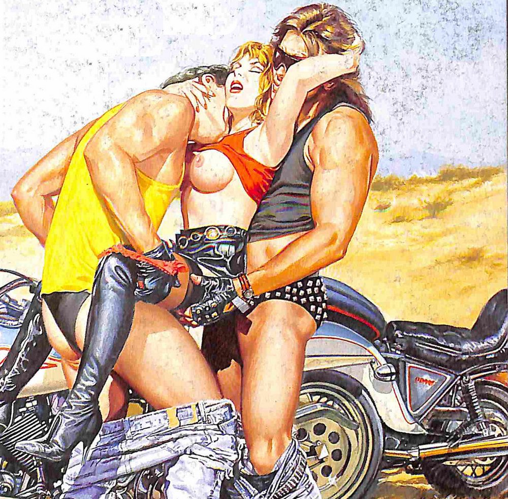 threesome with two bikers